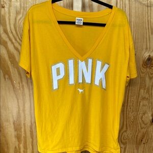 Victoria Secret Pink size L T-shirt